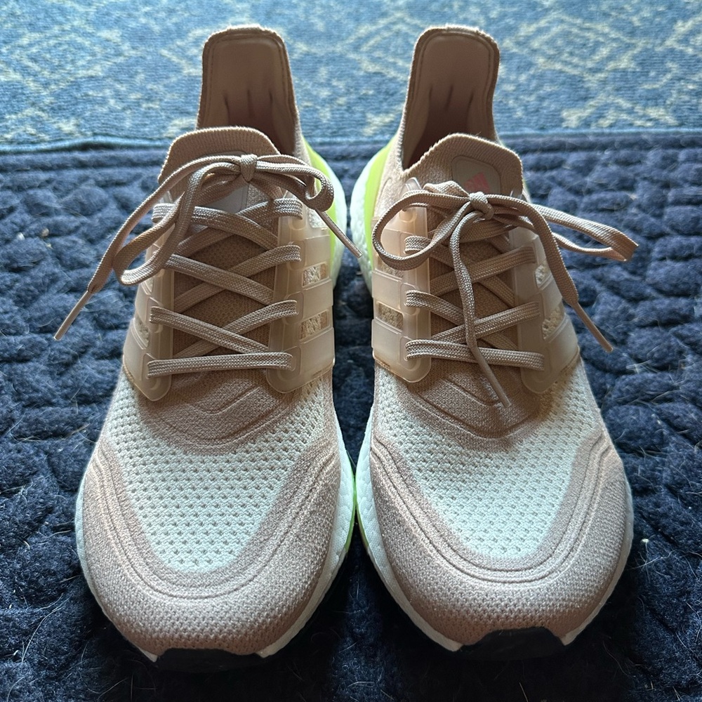 adidas UltraBoost 21 Ash Pearl Halo Ivory, Size 8.5 Womens